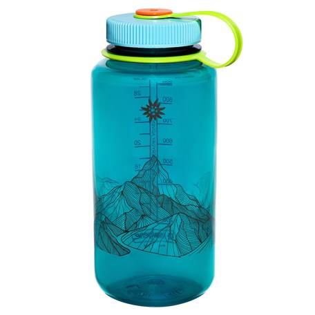 1 Liter Trinkflasche aus grün-transparentem Kunststoff mit Schraubdeckel