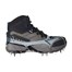 seitliche Ansicht Schuh mit aufgezogenem Ice Master Pro Grödel