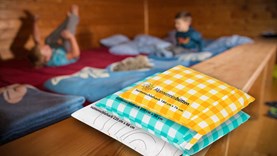 SCHLAFSÄCKE & DECKEN